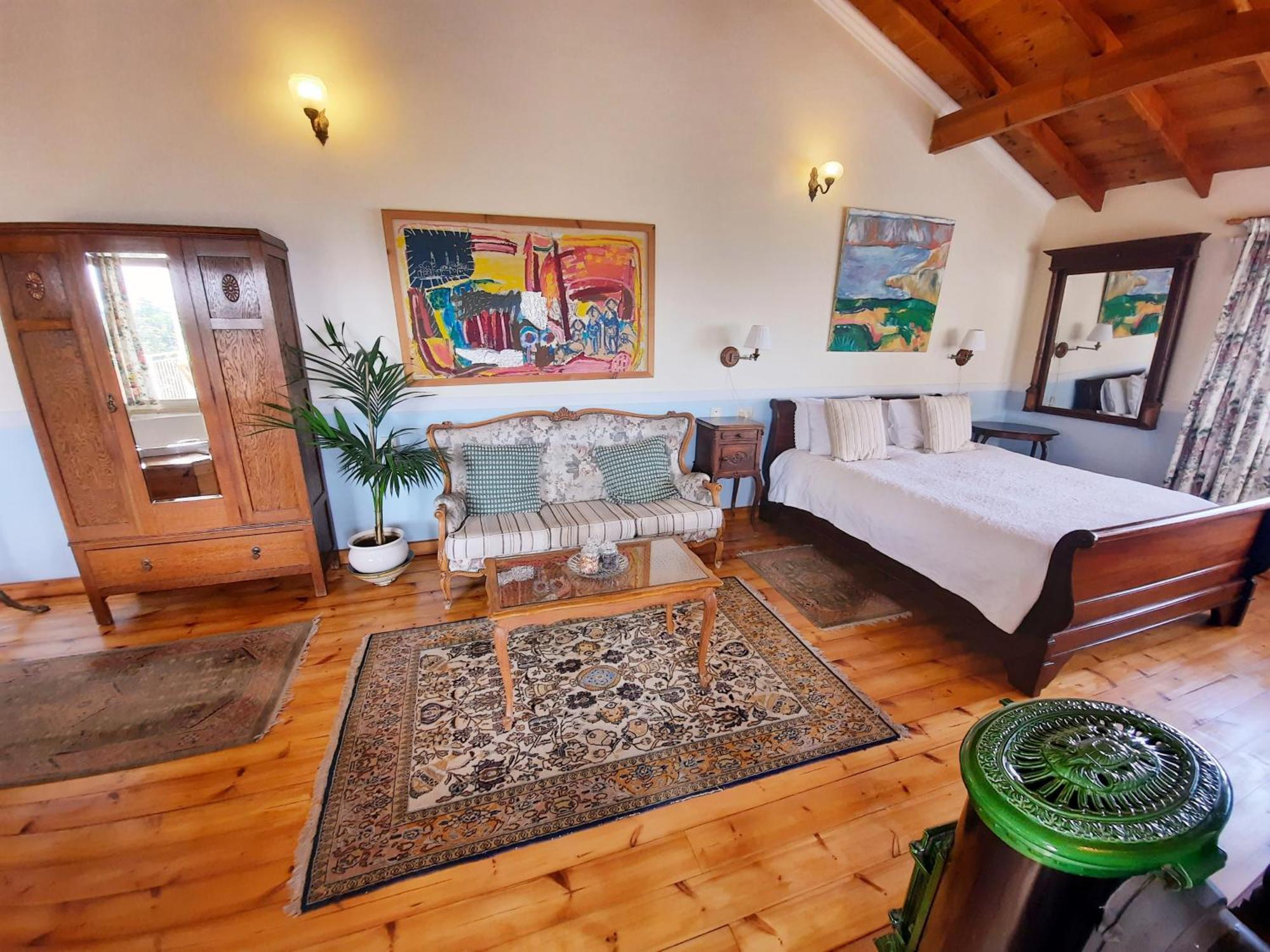 Ha'Seuda Ha'Achrona Suites Amirim Bagian luar foto